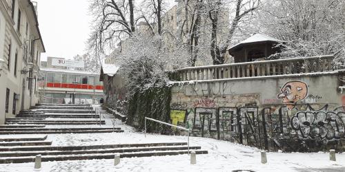 Sigmund Freud University Vienna - Ljubljana branch SFU Ljubljana - Trubarjeva 65, 1000 Ljubljana
