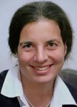 izr. prof. dr. Lia Katarina Kompan Erzar, univ. dipl. psih., terapevtka individualne, zakonske in družinske terapije, supervizorka z licenco SZS
